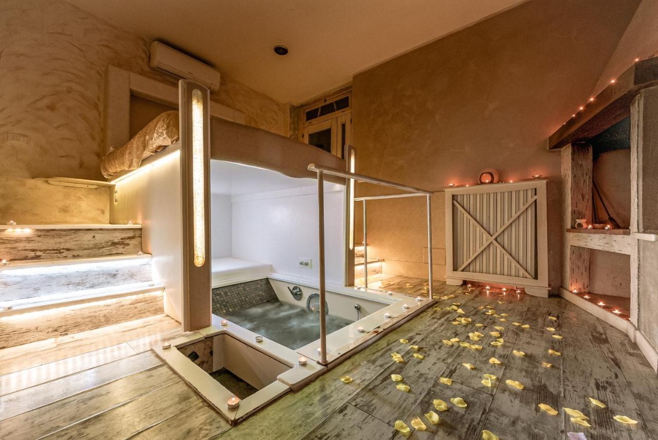 Bed and Breakfast Il Nido D'Amore - Lorenzana Colombaie Екстер'єр фото